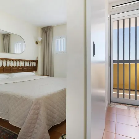 Molinos 735 Apartment